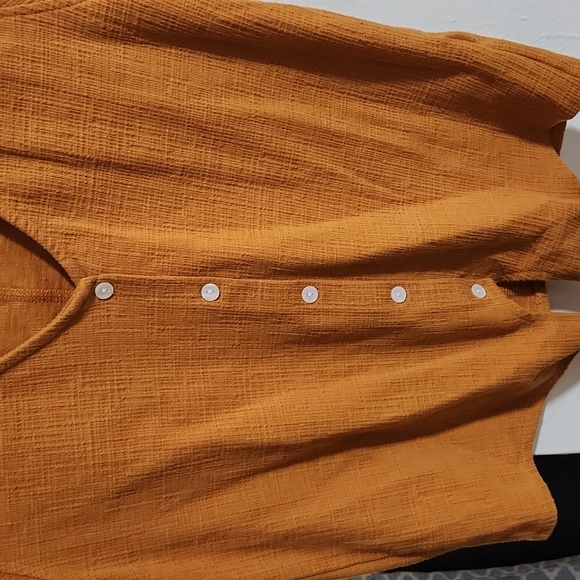 J. Crew Factory Soft Gauze V-Neck Textured Tie Front Top - Picture 5 of 6